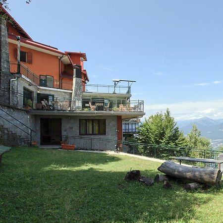 Hotel Funivia Laveno-Mombello Exterior photo