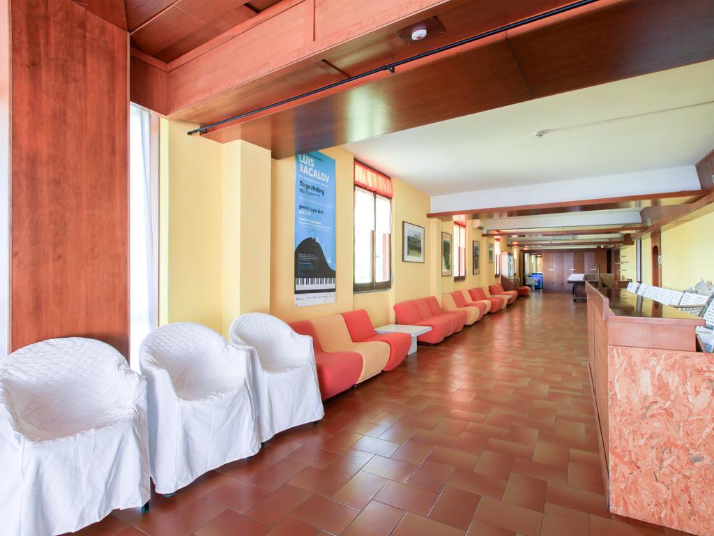 Hotel Funivia Laveno-Mombello Exterior photo